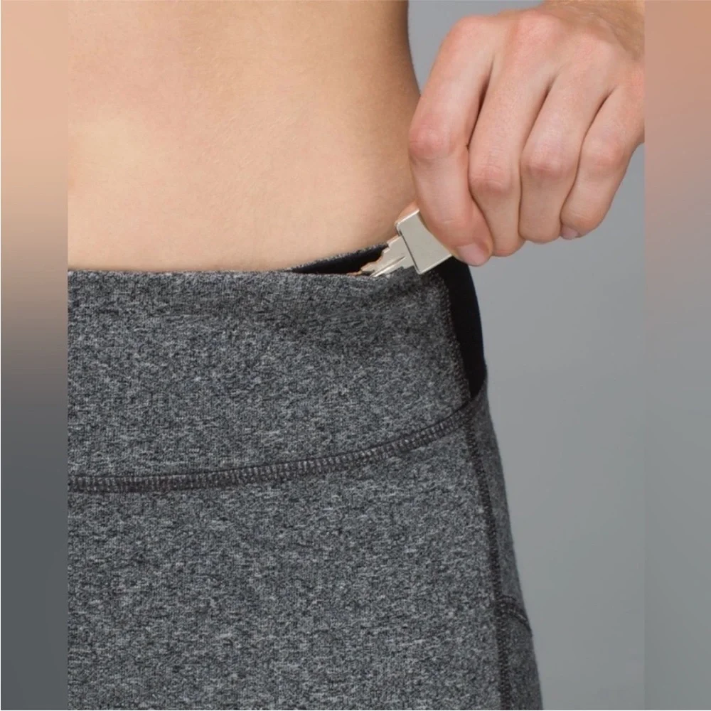 Lululemon Motivate‎ Pant Heathered Speckled Black / Black Size 4